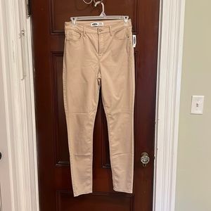 12 Tall new with tags Rockstar Super skinny high rise khakis